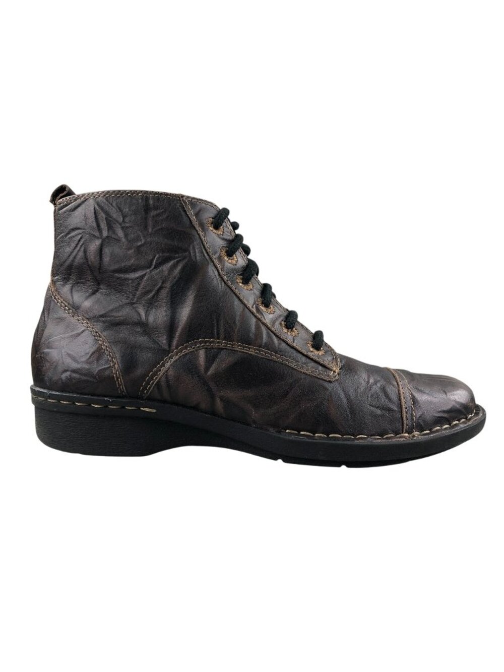 Clarks Women's Size 7.5M Nikki North Brown Crinkled Leather Lace-Up Ankle Boots